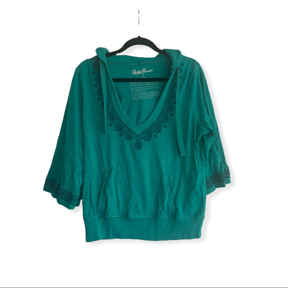 Lucky Embroidered sweatshirt L